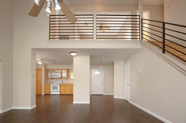 Building Photo - 3807 Cedar Valley Dr