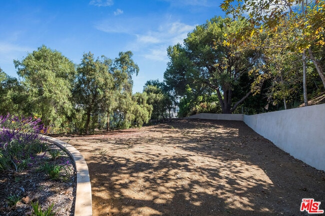 Building Photo - 17390 Tramonto Dr