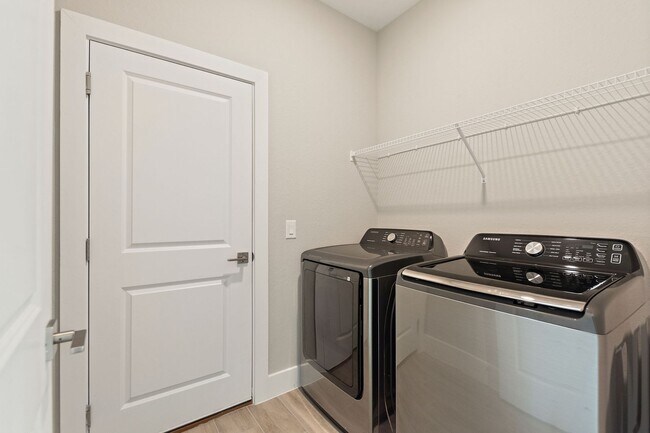 Building Photo - Deposit-Free! Modern, energy efficient hom...
