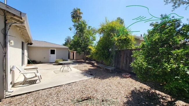 Building Photo - 7941 Woodlark Way