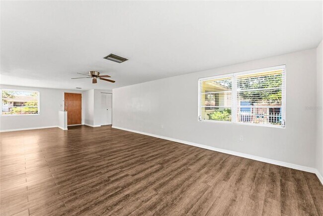 Building Photo - 7814 Talisman Dr