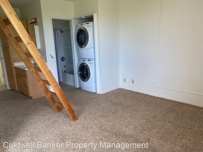 Building Photo - 2 br, 2 bath House - 75-5863 Kuakini Hwy #...