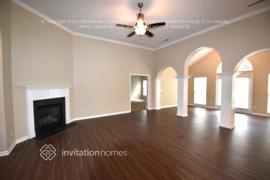 Building Photo - 402 Basingdon Ct