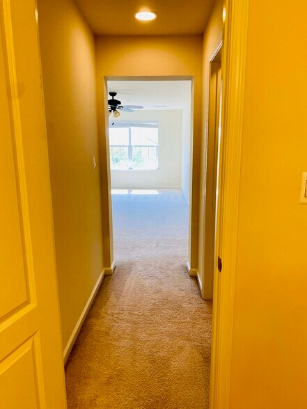 Closet - 4873 Dane Ridge Cir