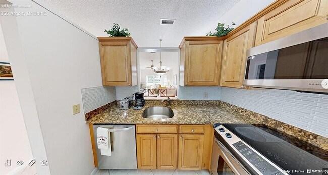 Building Photo - 18856 Argosy Dr