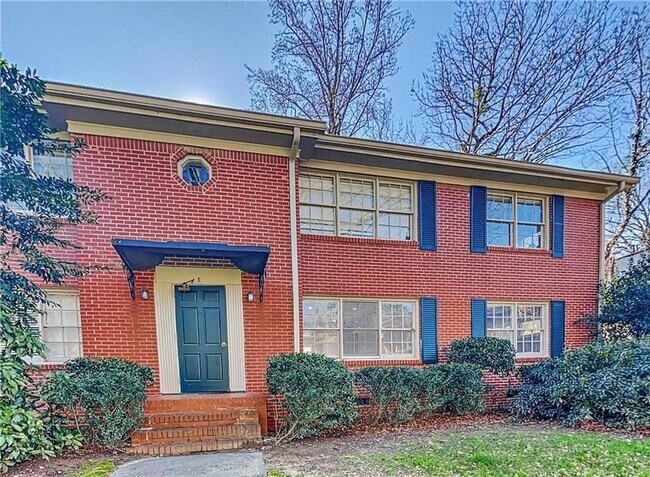 Building Photo - 425 Lindbergh Drive NE