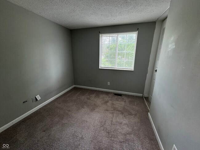 Building Photo - 5835 Pemberly Dr