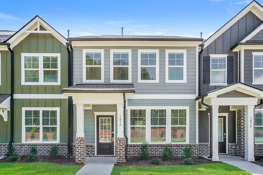 Building Photo - The Collection at Kinsley
