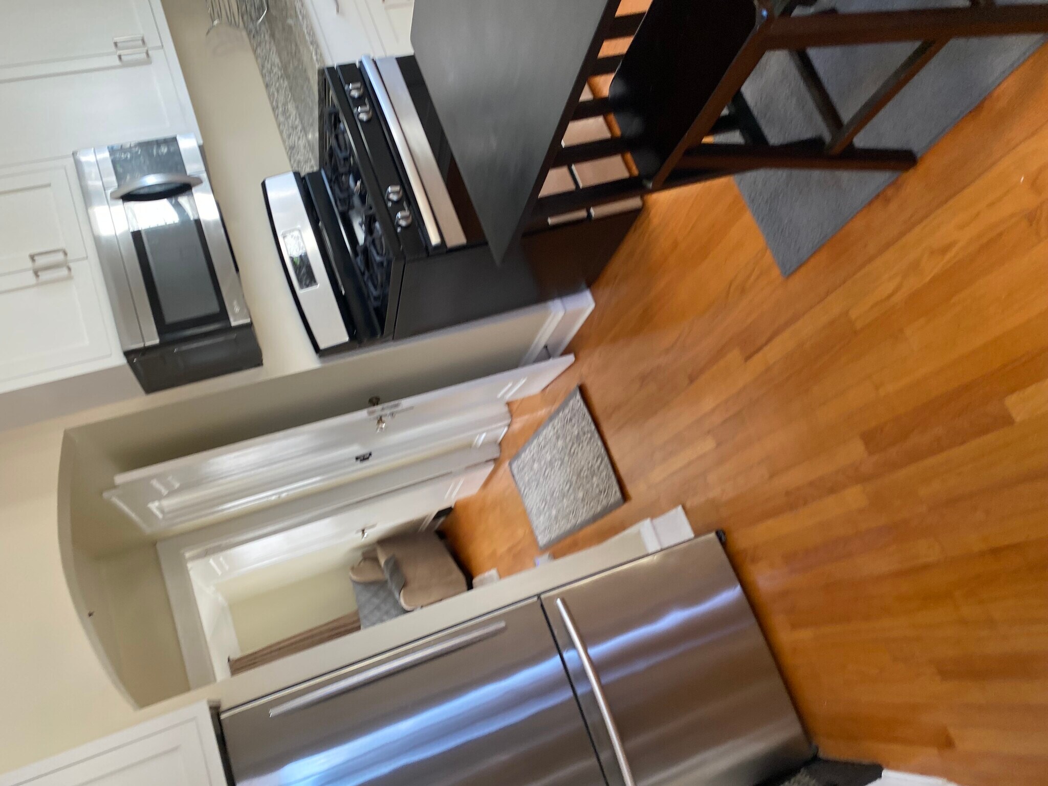 Upper kitchen - 1612 Union Ave