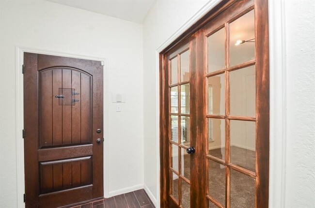 Building Photo - 4835 Richmond Knoll Ln