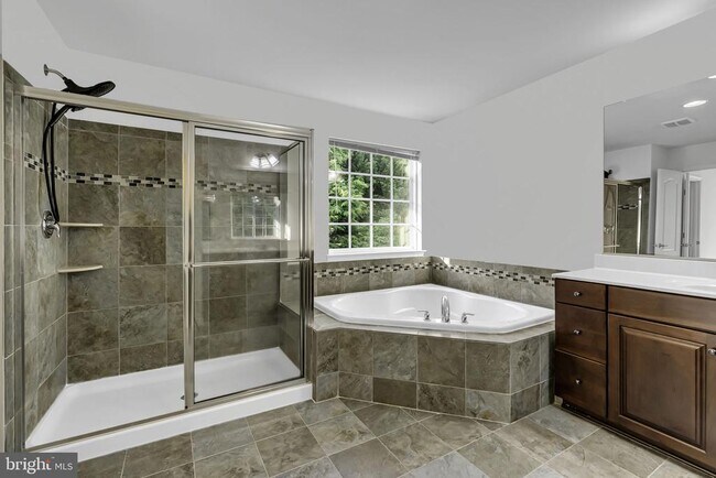 Building Photo - 40560 Aldie Springs Dr