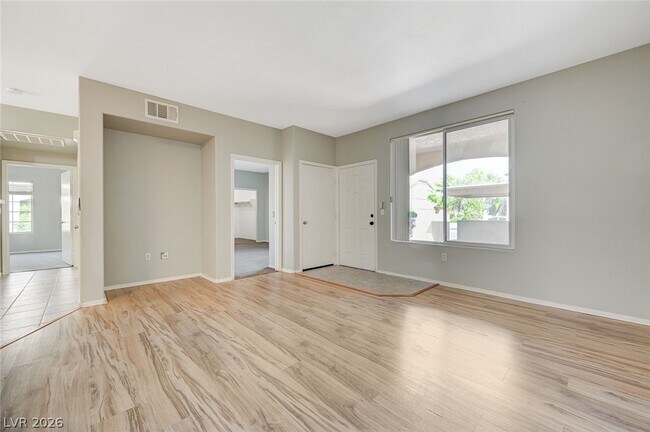 Building Photo - 1401 N Michael Way