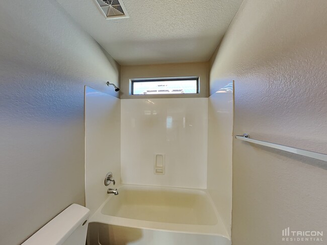 Building Photo - 22340 Dietz Dr
