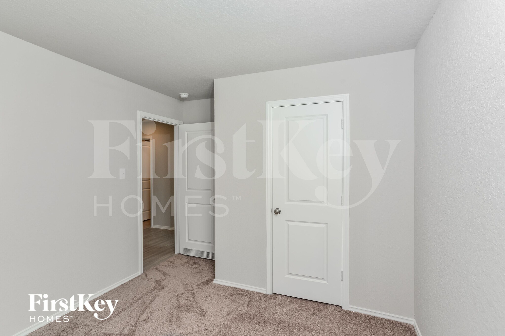 Building Photo - 10766 Prusiner Dr