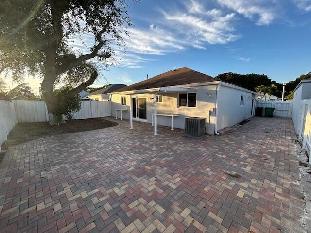 Building Photo - 10420 SW 207th St