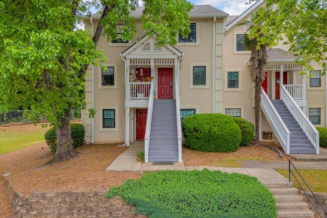 Building Photo - 290 Appleby Dr