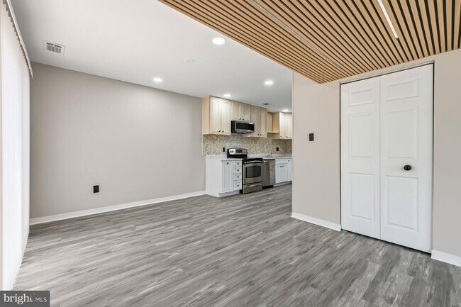 Building Photo - 18323 Allspice Dr