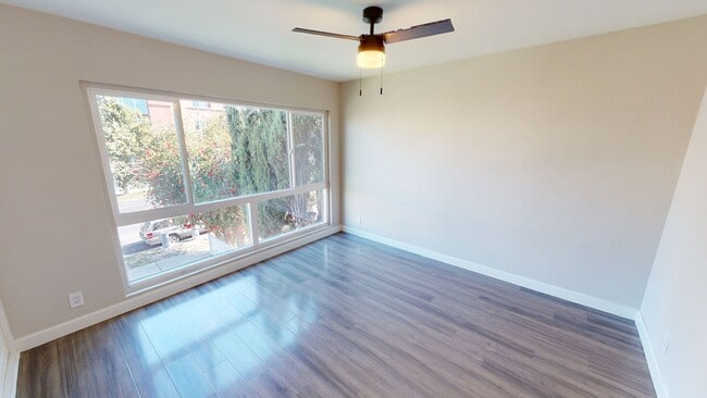 Building Photo - Patio Apartments