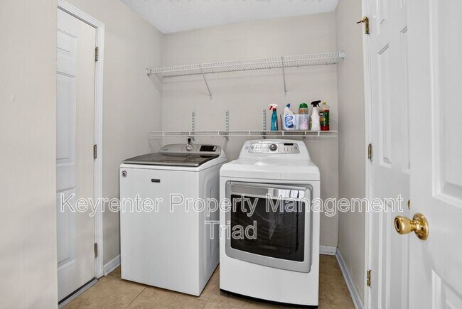 Building Photo - 4510 Camden Ridge Dr
