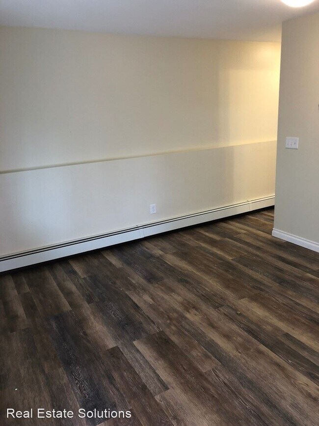 Building Photo - 1 br, 1 bath House - 7085 Weimer Road #6