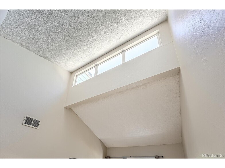 Building Photo - 2760 W 86th Ave
