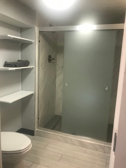 Bathroom # 3 - 1180 S Depew St