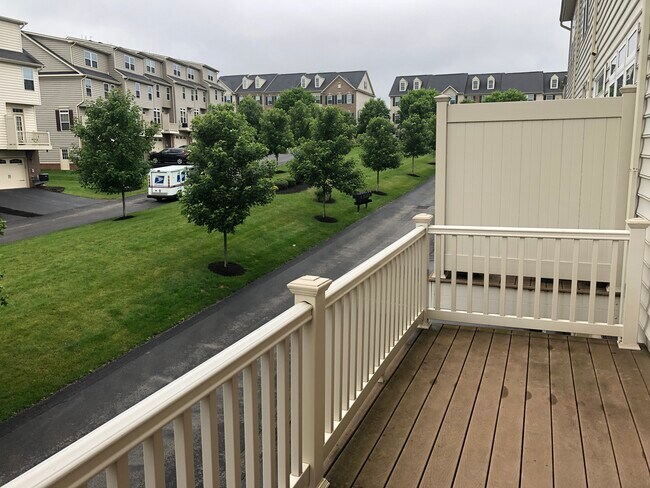 balcony overlooking green - 343 Wealdstone Rd