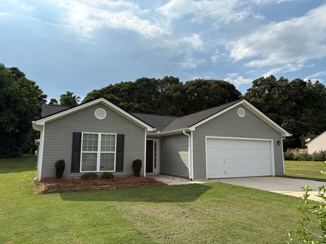 Building Photo - 1040 Tia Dr