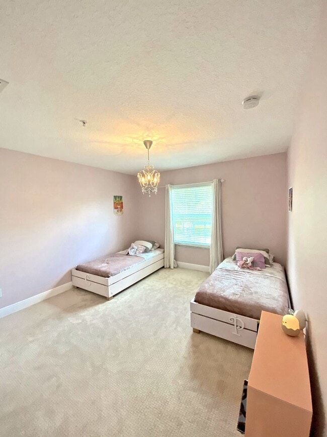 Building Photo - Lake Nona Pool Home for Rent 4bed 3 bath