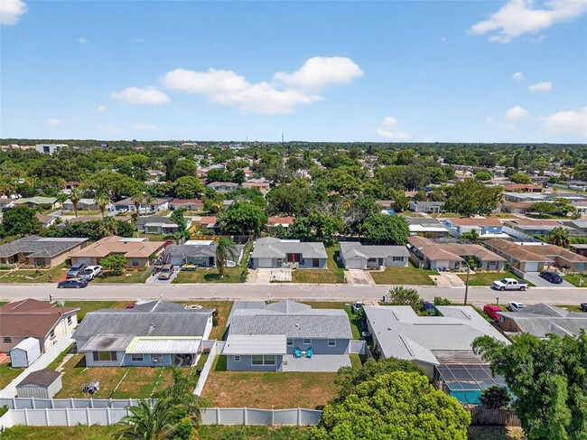 Building Photo - 7104 Castanea Dr