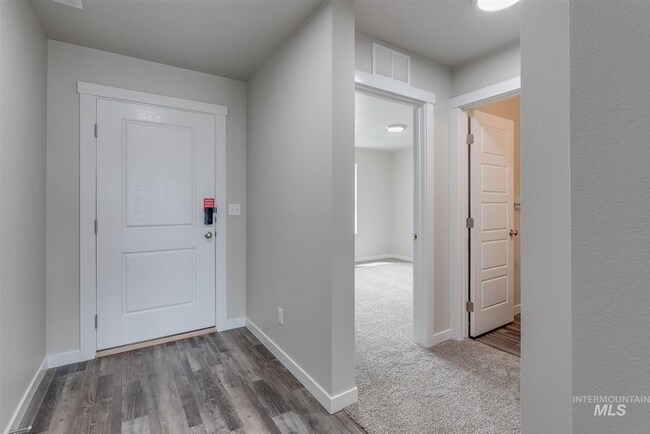 Building Photo - 3400 W Adios St