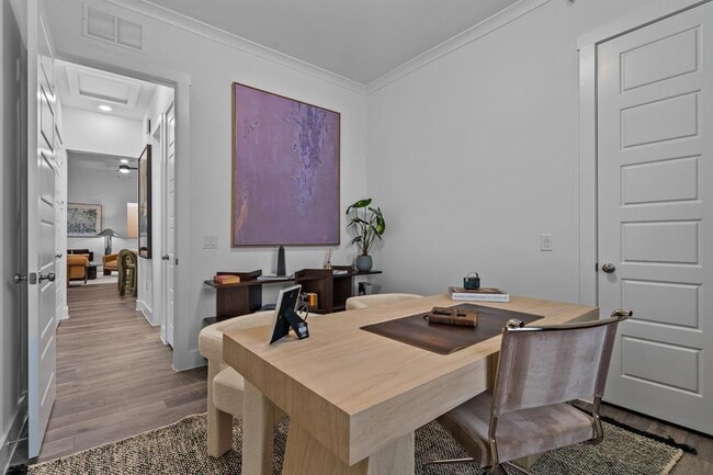Building Photo - 1664 Hillside Terrace