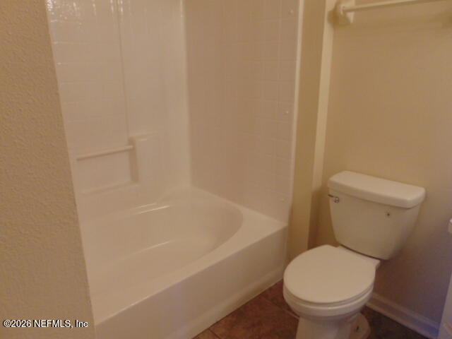 Building Photo - 7990 Baymeadows Cir E