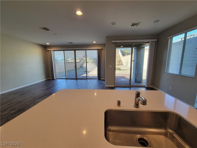 Building Photo - 889 Cirrus Cloud Ave