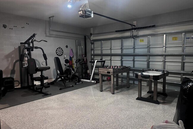 Building Photo - 4609 SW Babylon St