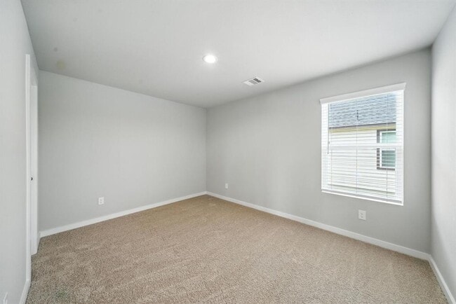 Building Photo - 2643 Village Side Trl