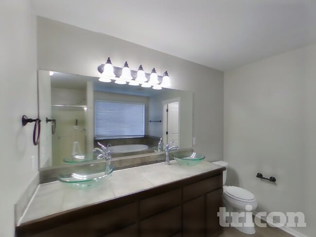 Building Photo - 13305 96th Ave Ct E