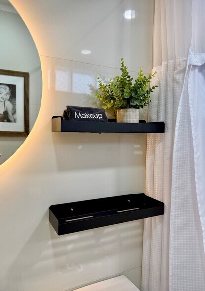 Building Photo - 5416 NW 190th St