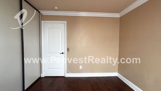 Building Photo - 12549 Loma Verde Dr