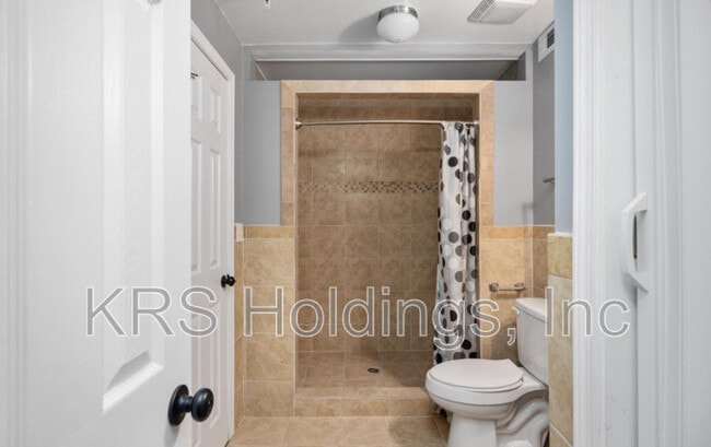 Building Photo - 159 Sanford Ferry Ct