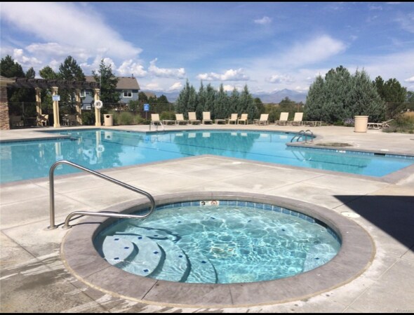 Building Photo - 2855 Blue Sky Cir