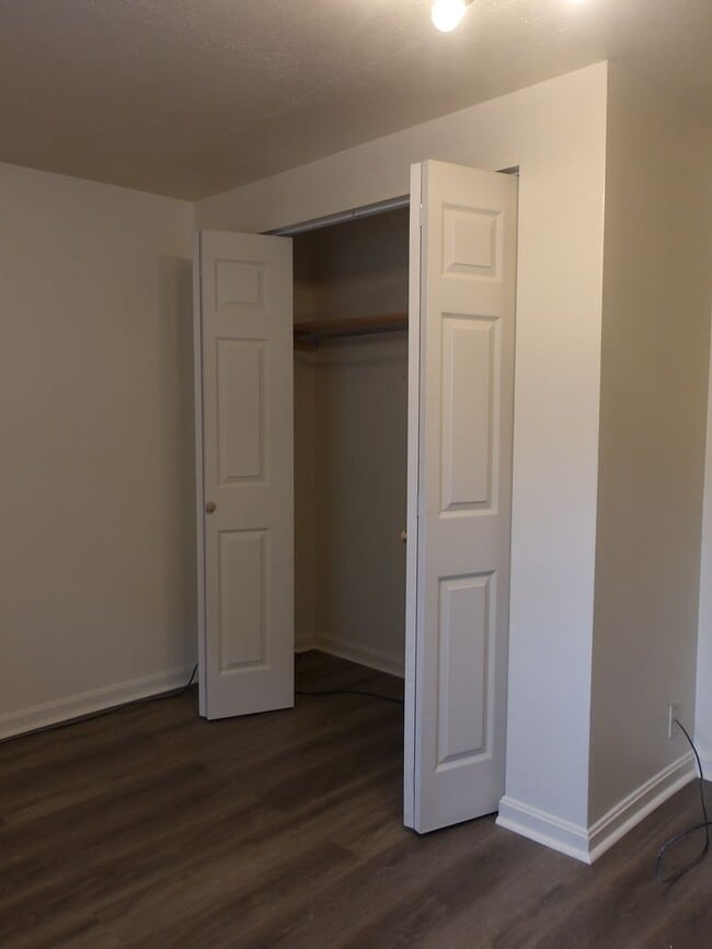 Building Photo - Remodeled 3BR/1BA House off of Taylor Blvd.