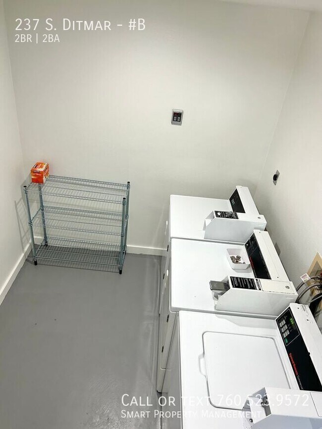 Building Photo - 237 S. Ditmar-#B