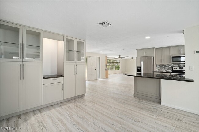 Building Photo - 1411 Whiskey Creek Dr