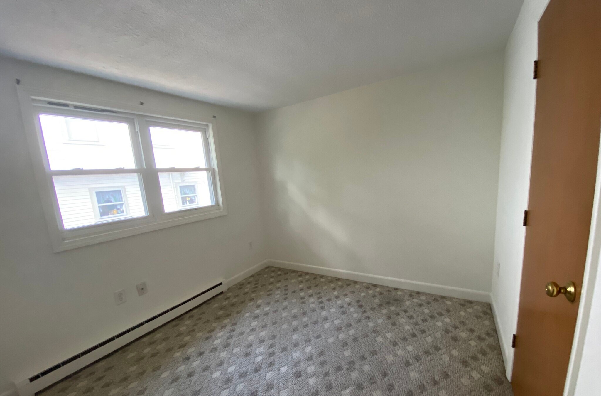 Guest Bed - 197 W Wyoming Ave