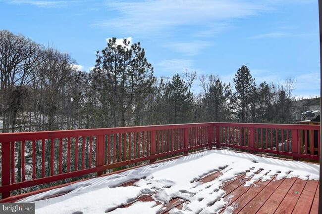 Building Photo - 4013 Mammoth Cave Loop