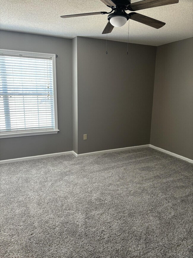 Building Photo - 1778 Almond Tree Pl