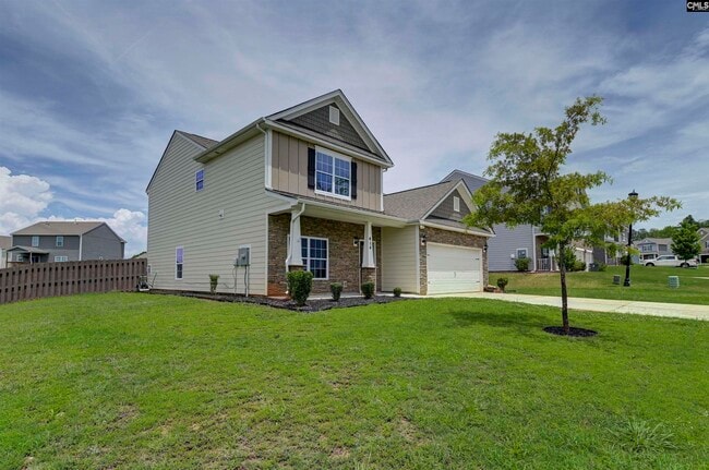 Building Photo - 414 Tulip Way