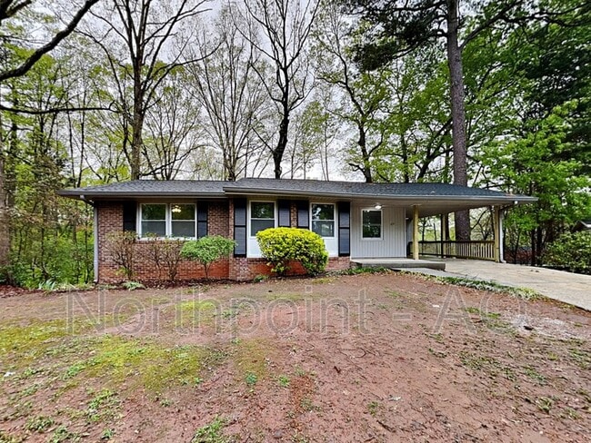 Primary Photo - 871 Pineglen Cove