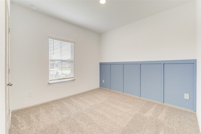 Building Photo - 7319 Sunset Crk Dr